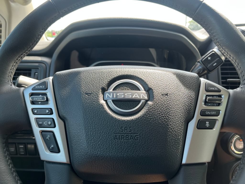 Used 2024 Nissan Titan SV w/ SV Convenience Package AWD/4WD image 44