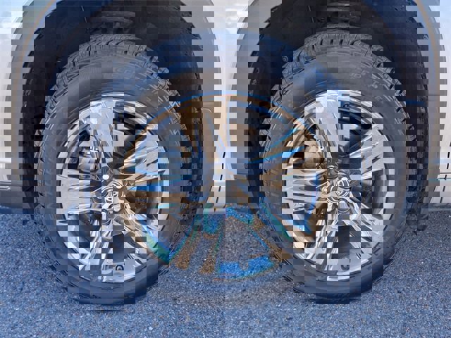 Used 2019 Toyota Highlander Limited Platinum image 9