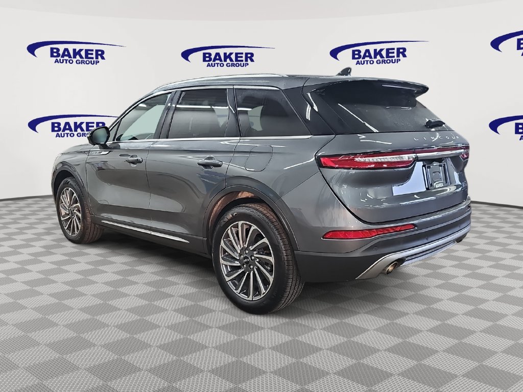 Used 2023 Lincoln Corsair Reserve w/ Equipment Group 201A AWD/4WD image 7