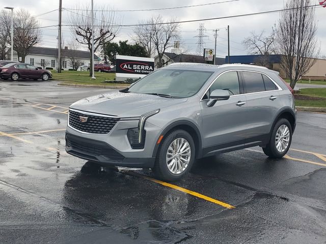 Used 2024 Cadillac XT4 Luxury w/ Cold Weather Package image 35