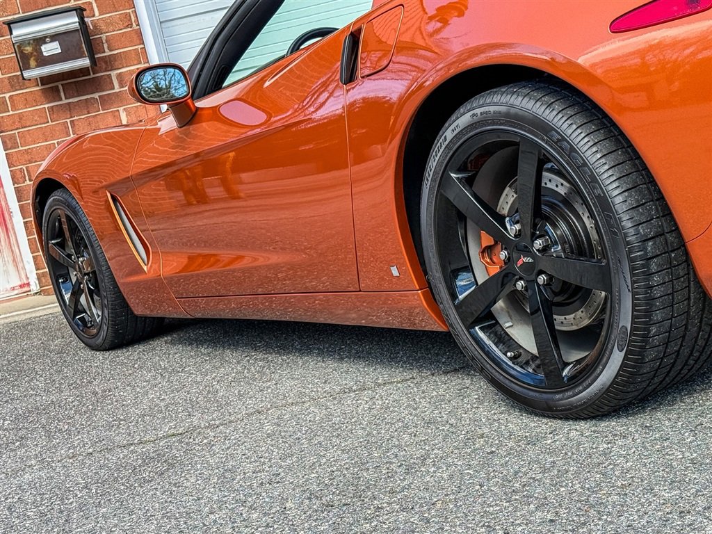 Used 2009 Chevrolet Corvette Coupe w/ Z51 Performance Package image 26