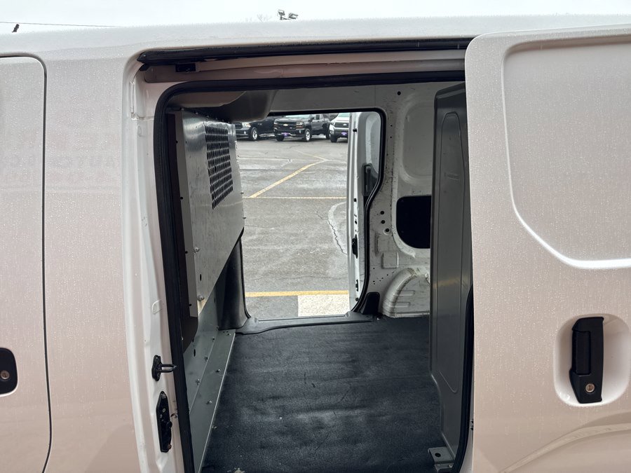 Used 2018 Nissan NV200 S w/ Cruise Control Package image 35