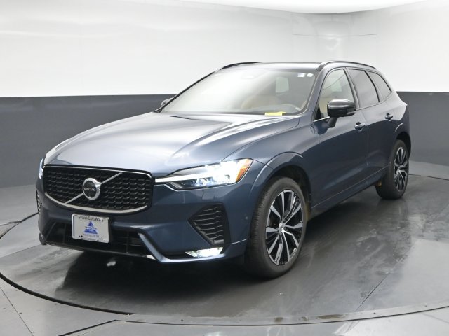 Used 2024 Volvo XC60 B5 Ultimate w/ Climate Package AWD/4WD image 3