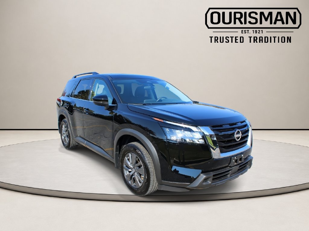 Used 2025 Nissan Pathfinder SV w/ SV Premium Package