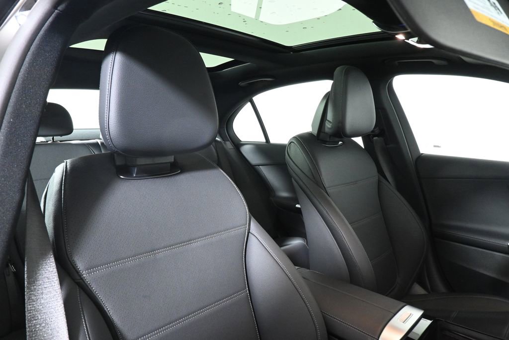 Certified 2026 Mercedes-Benz C 300 4MATIC Sedan image 31