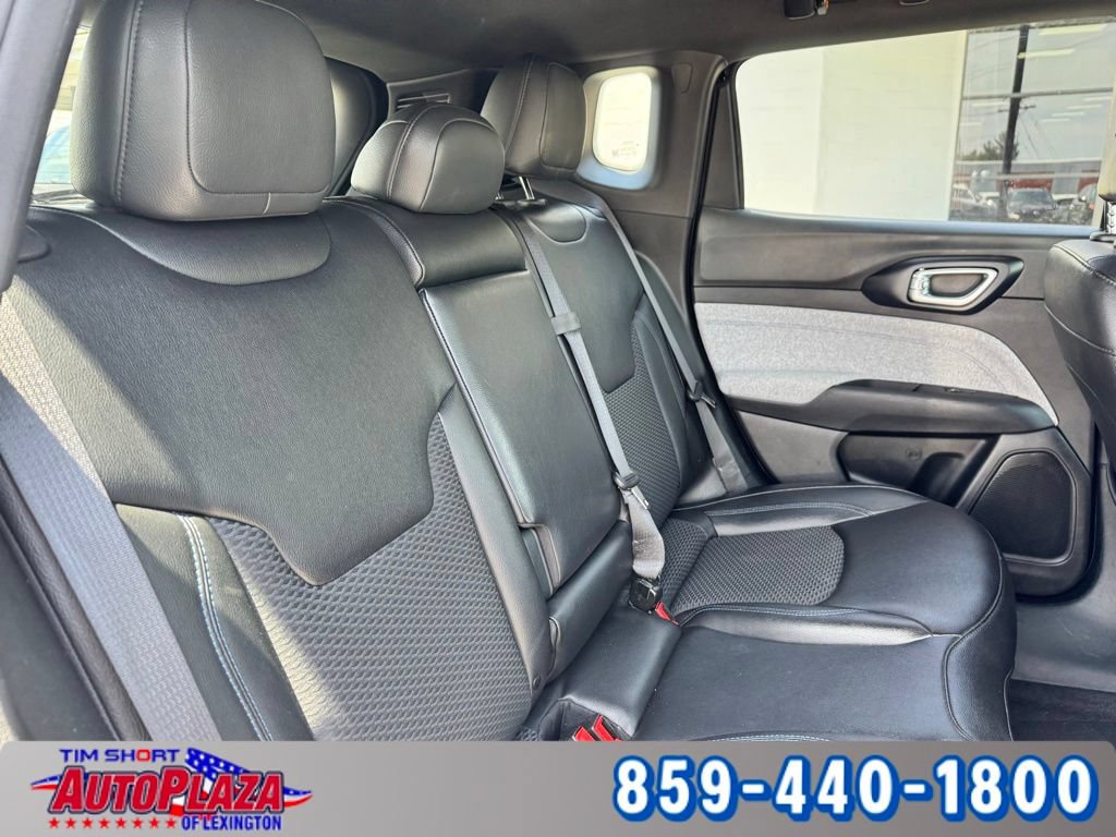 Used 2024 Jeep Compass Latitude AWD/4WD image 47