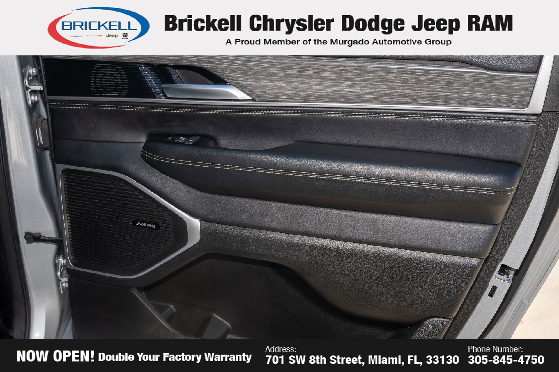 Used 2024 Jeep Wagoneer L Series II w/ Flexible Seating Group image 12