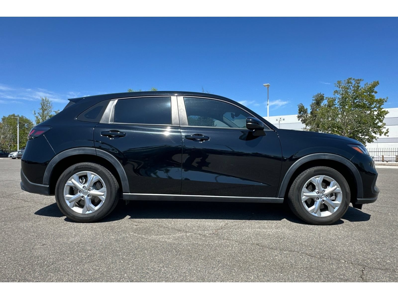 Used 2024 Honda HR-V LX image 7