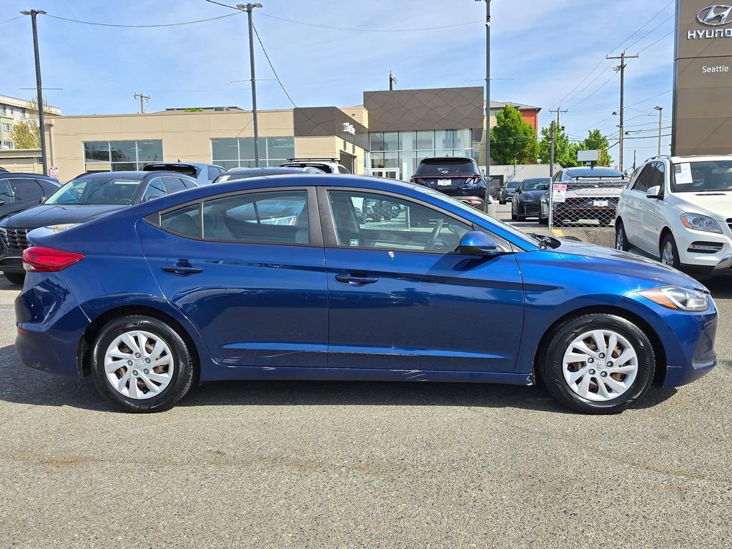 Used 2018 Hyundai Elantra SE FWD image 7