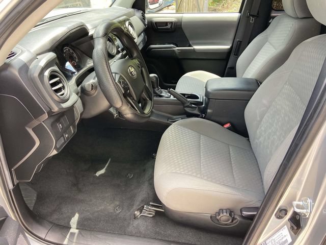 Used 2022 Toyota Tacoma SR RWD image 19
