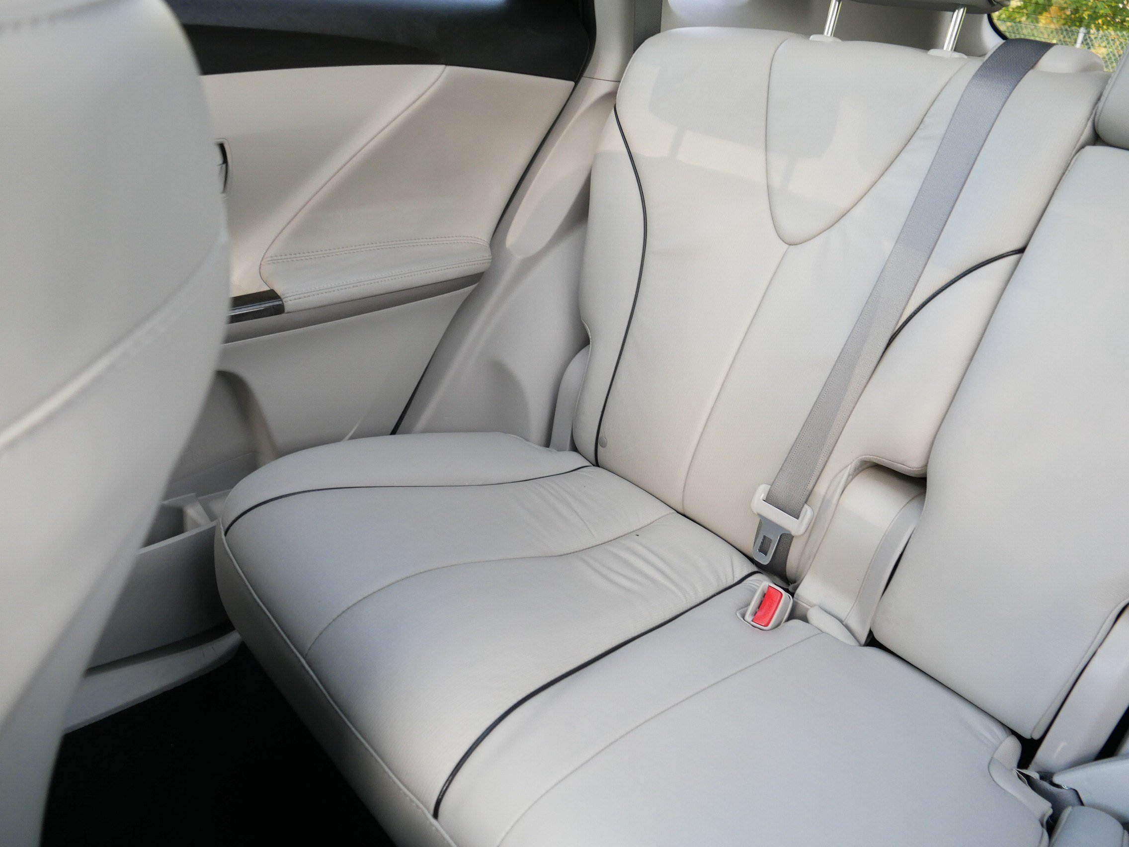 Used 2013 Toyota Venza XLE w/ XLE Premium Pkg FWD image 12