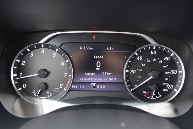 Used 2022 Nissan Frontier SV image 15