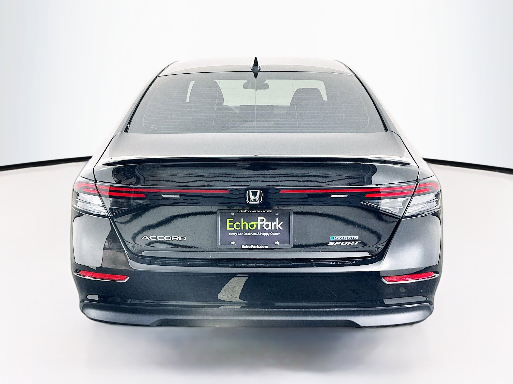 Used 2025 Honda Accord Sport image 7