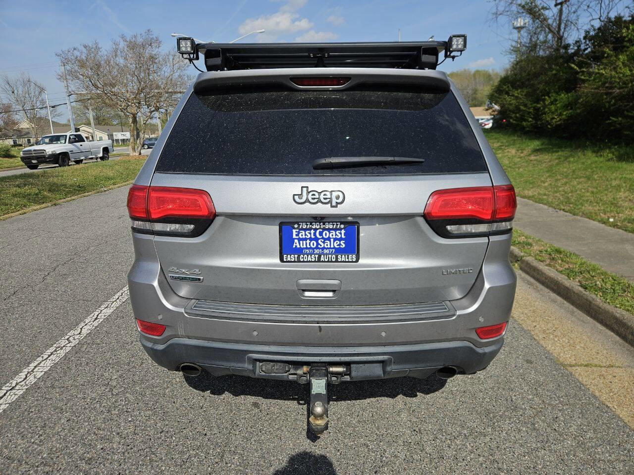 Used 2014 Jeep Grand Cherokee Limited w/ Luxury Group II AWD/4WD image 5
