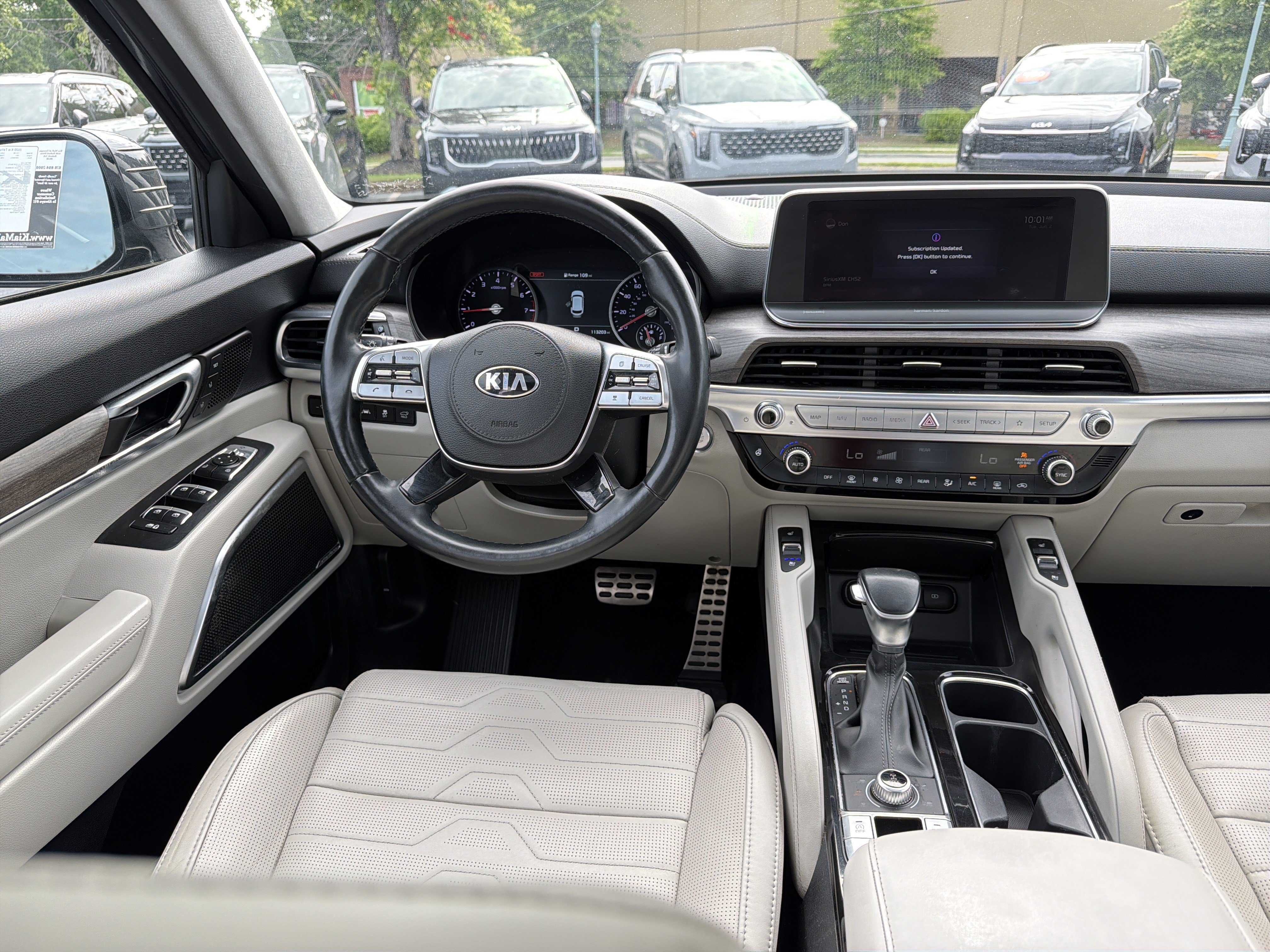 Used 2020 Kia Telluride SX w/ SX Prestige Package AWD/4WD image 21