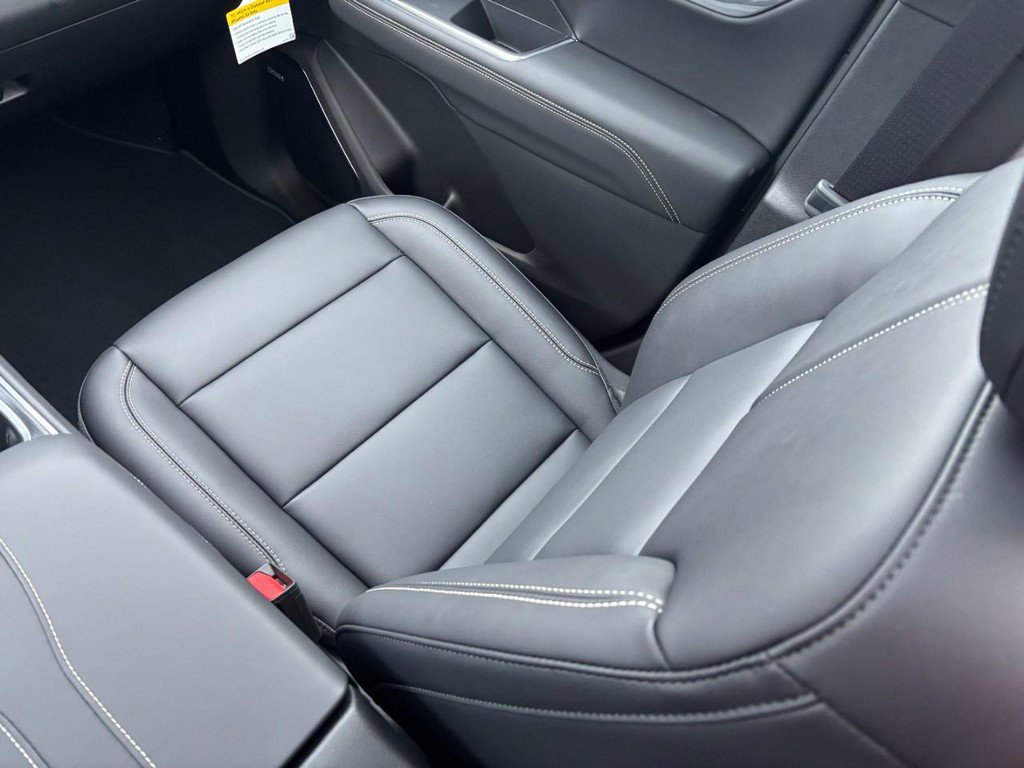 New 2026 GMC Acadia Elevation w/ Super Cruise Package image 15