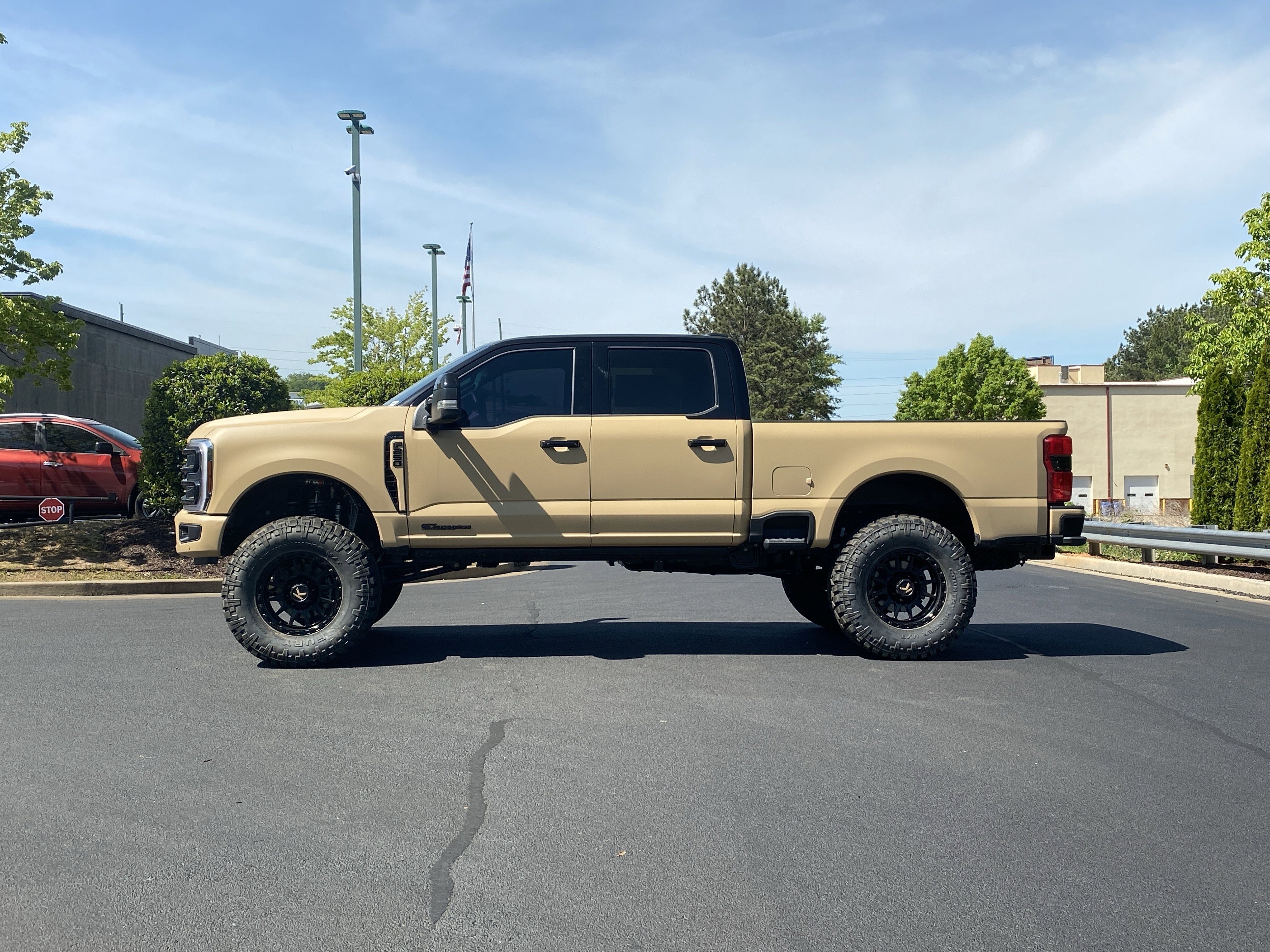 Used 2026 Ford F250 Platinum w/ Tremor Off-Road Package image 12