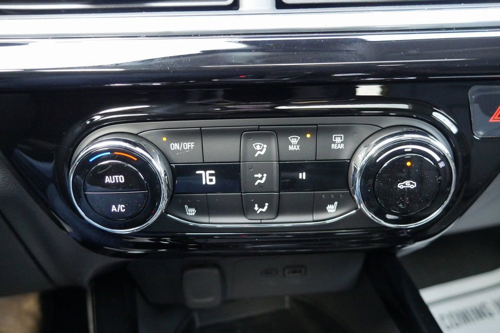 New 2026 Chevrolet Trax ACTIV w/ Sunroof Package image 17