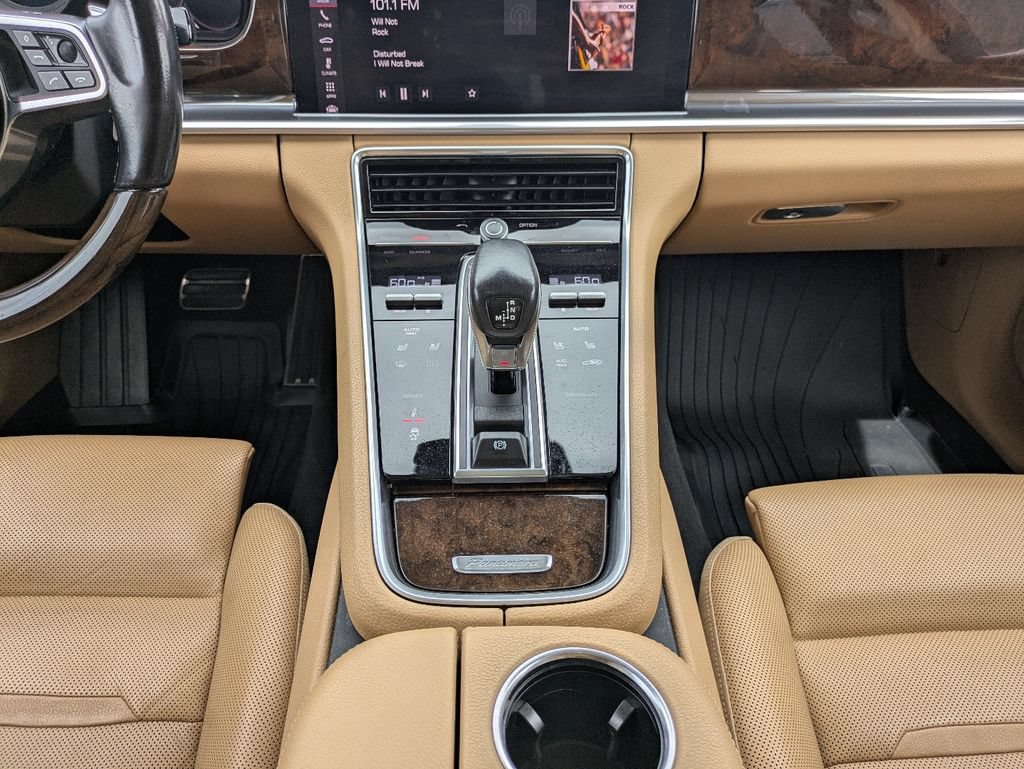 Used 2018 Porsche Panamera 4S AWD/4WD image 19