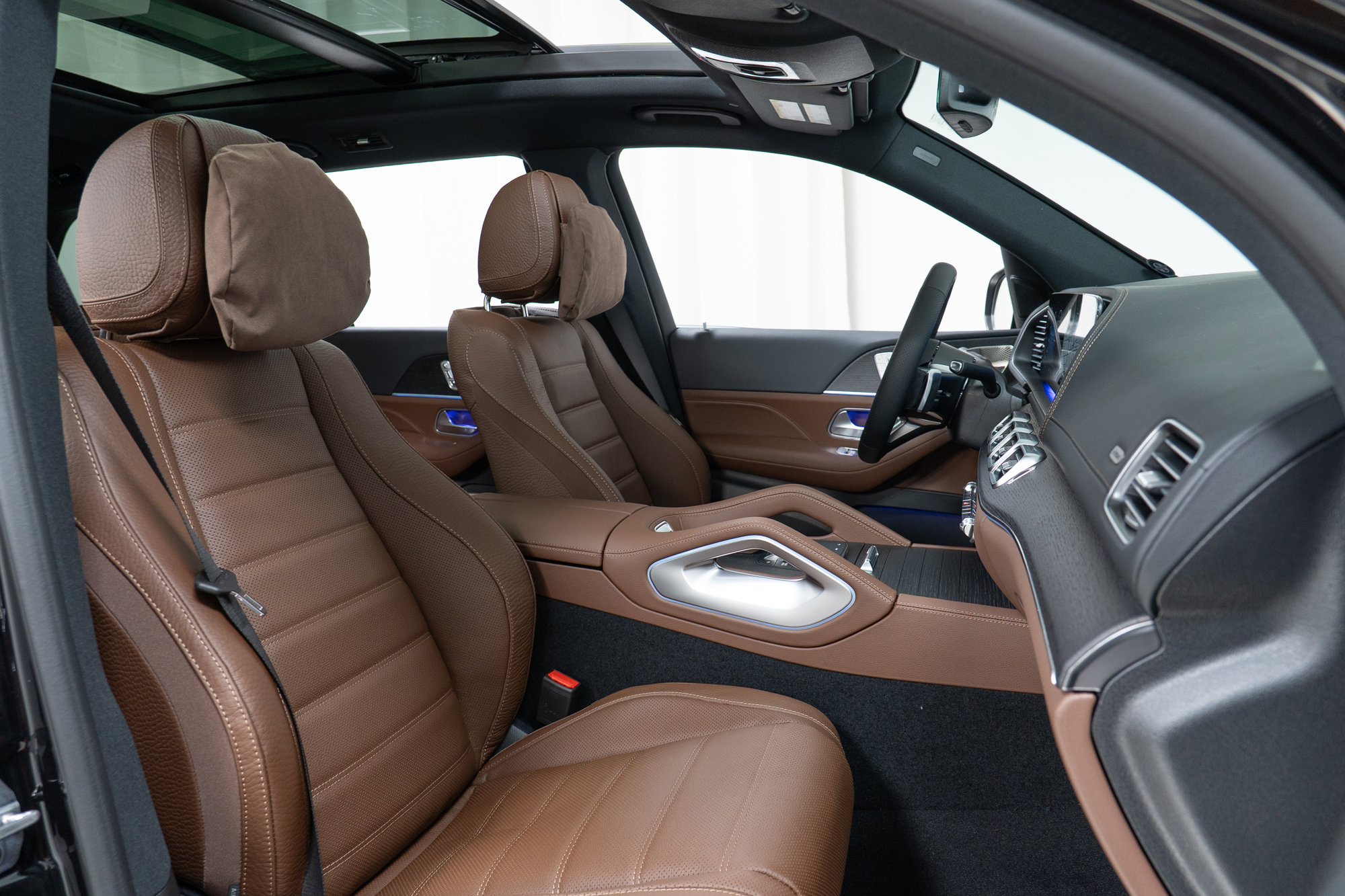 New 2026 Mercedes-Benz GLS 580 4MATIC image 21