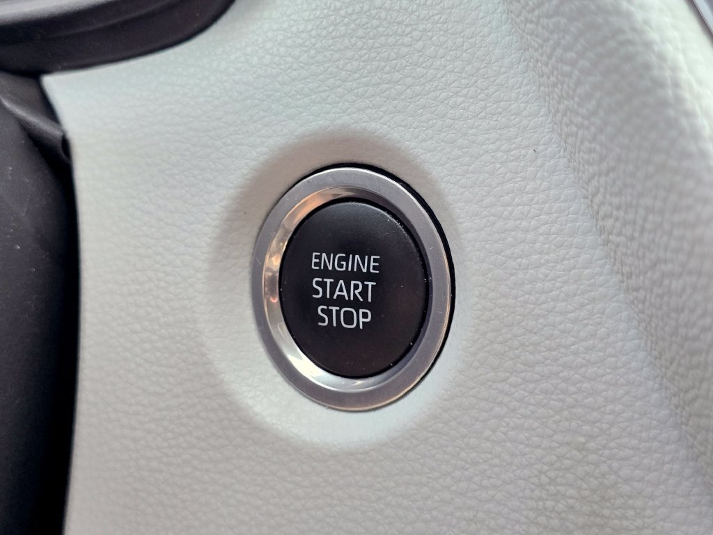 Certified 2024 Toyota Corolla SE FWD image 30