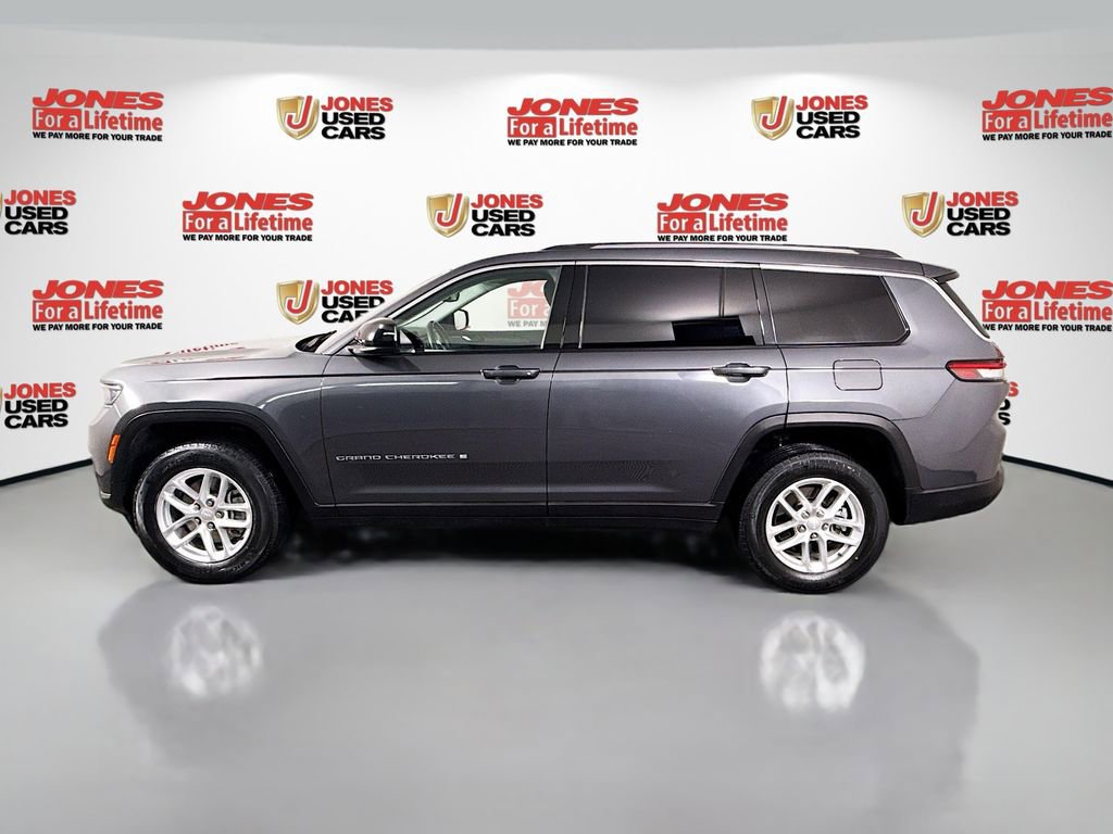 Used 2022 Jeep Grand Cherokee L Laredo w/ Luxury Tech Group I AWD/4WD image 13