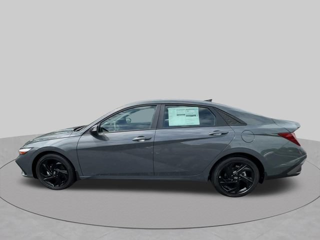 New 2026 Hyundai Elantra SEL Sport FWD image 5
