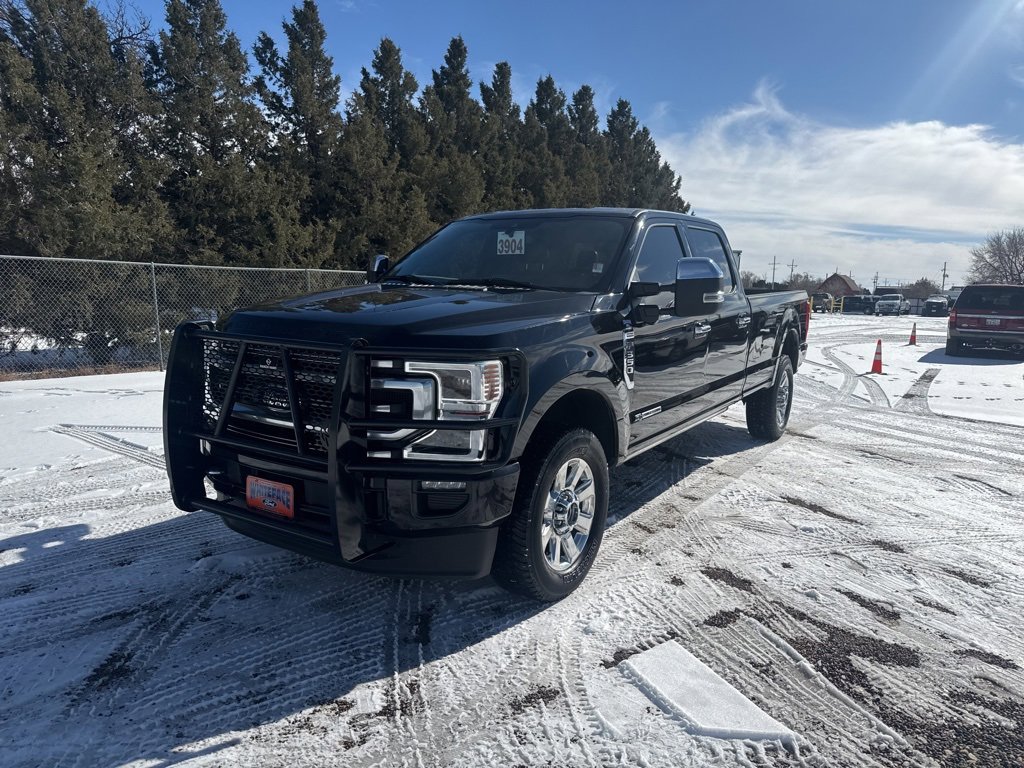 Used 2022 Ford F350 Platinum w/ FX4 Off-Road Package image 2