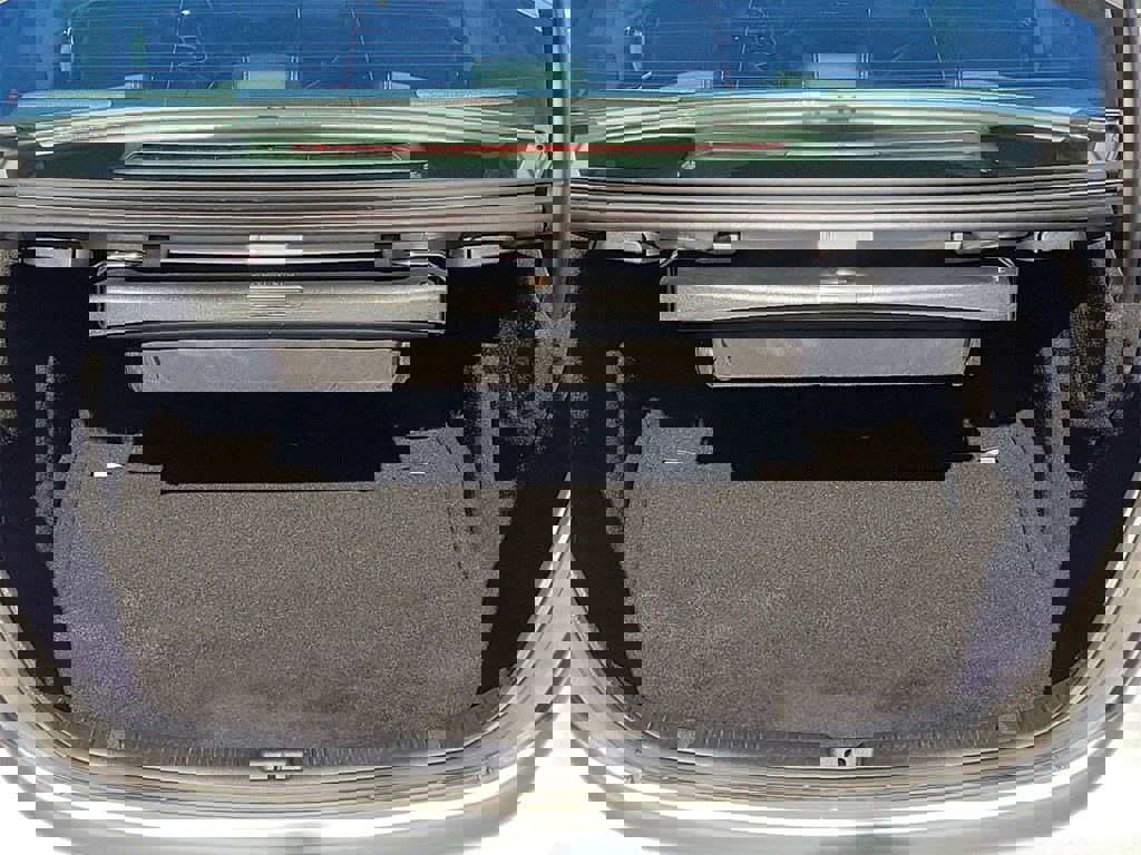 Used 2019 Mercedes-Benz E 450 4MATIC Sedan image 12