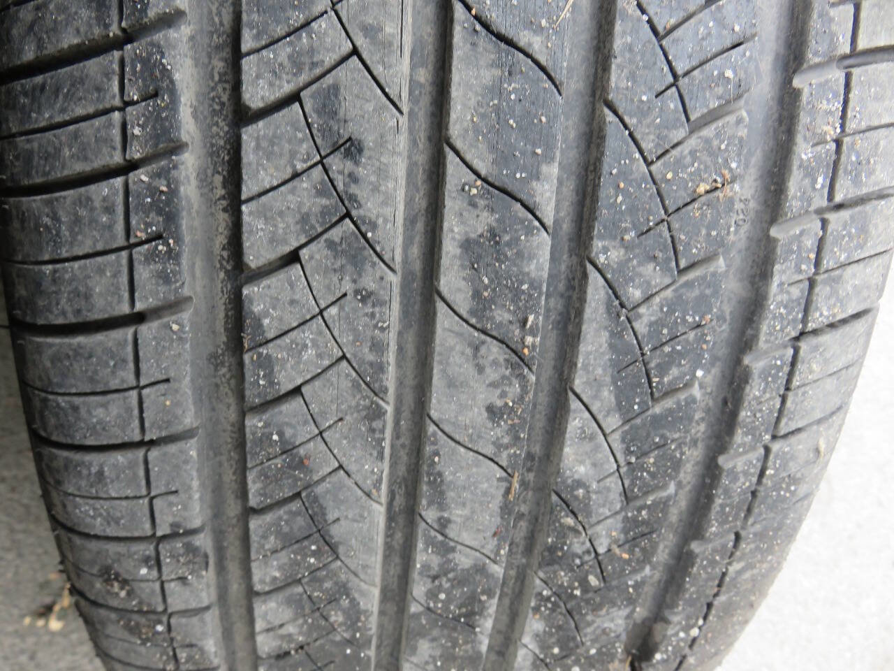 Used 2019 Toyota Highlander SE image 32