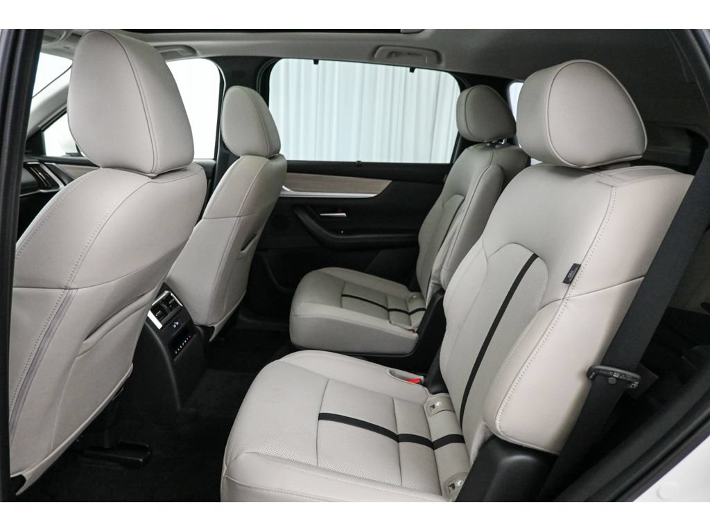 Used 2024 MAZDA CX-90 3.3 Turbo w/ Premium Package AWD/4WD image 30