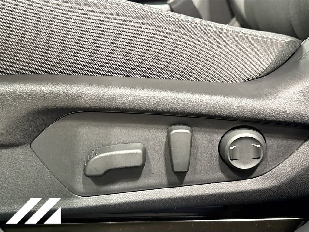 Certified 2026 Subaru Crosstrek 2.0i Premium image 20