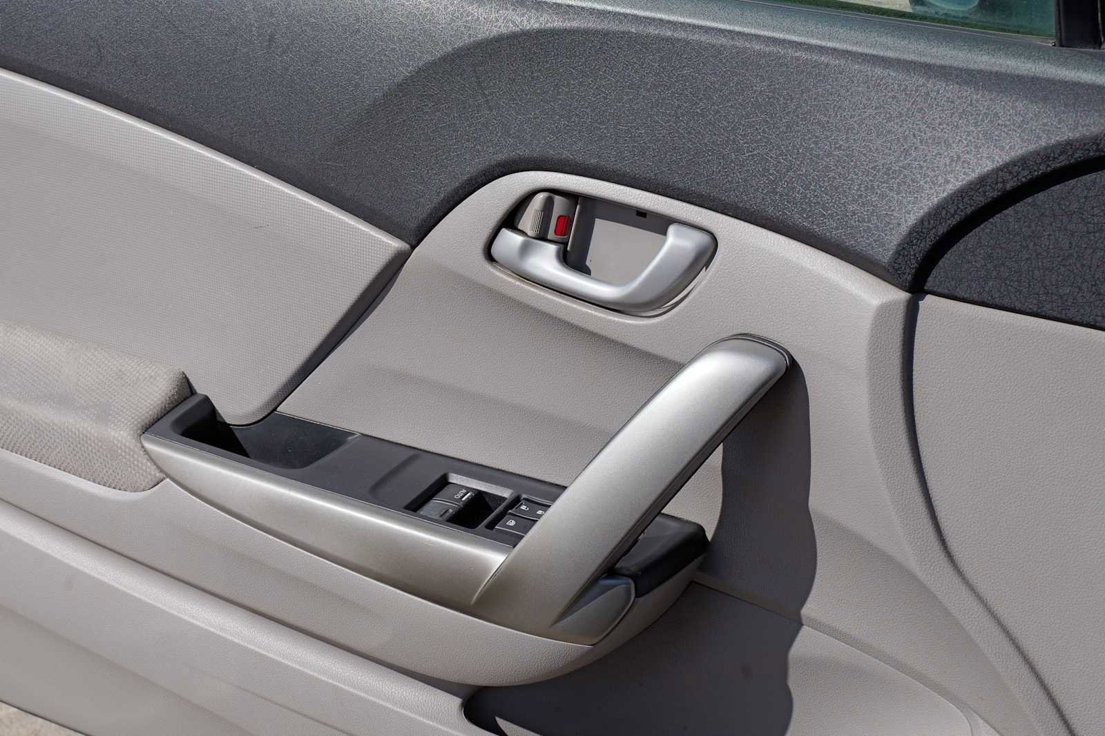 Used 2012 Honda Civic LX image 17