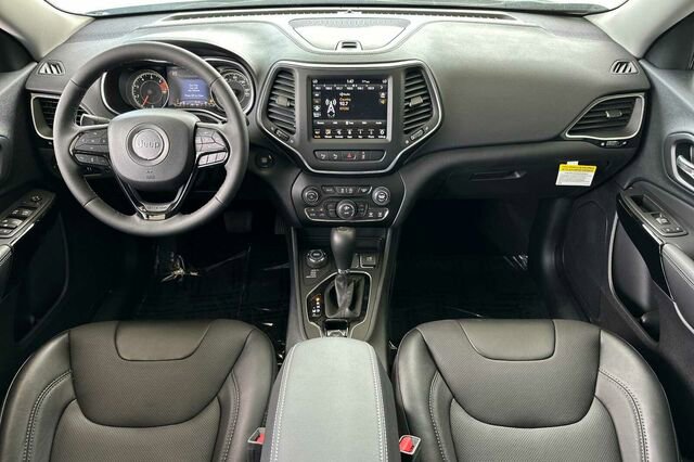 New 2023 Jeep Cherokee Altitude Lux image 13