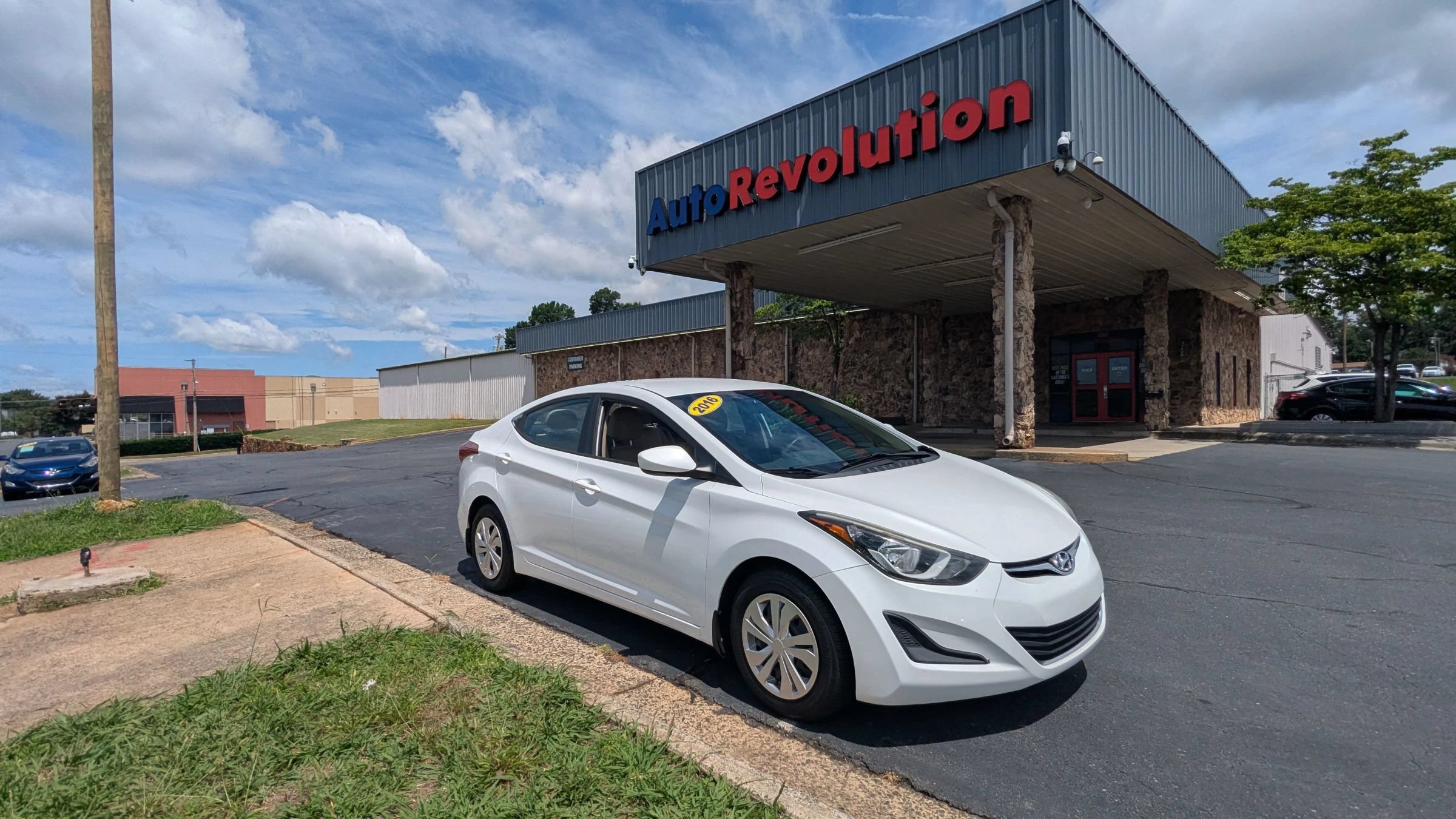Used 2016 Hyundai Elantra SE