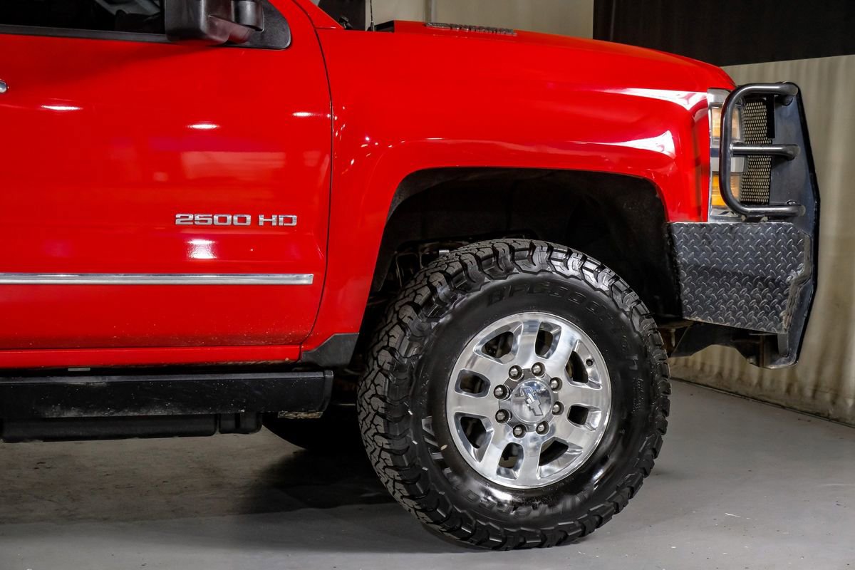 Used 2015 Chevrolet Silverado 2500 LTZ w/ Duramax Plus Package AWD/4WD image 7