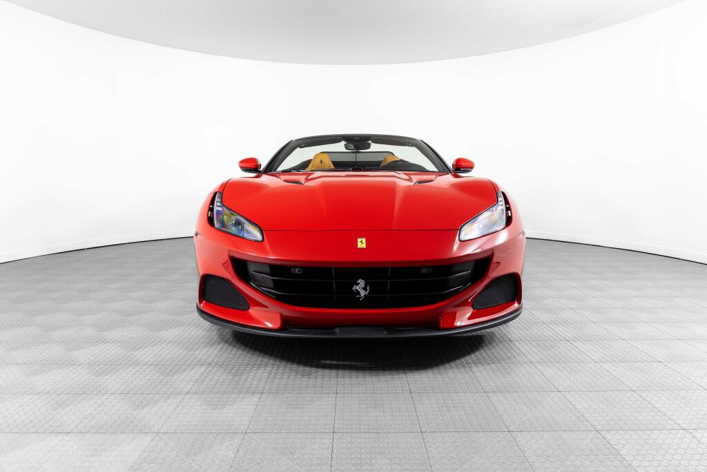 Certified 2022 Ferrari Portofino M image 15
