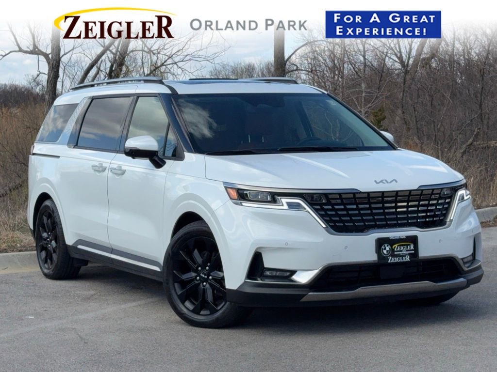 Used 2024 Kia Carnival SX Prestige image 1