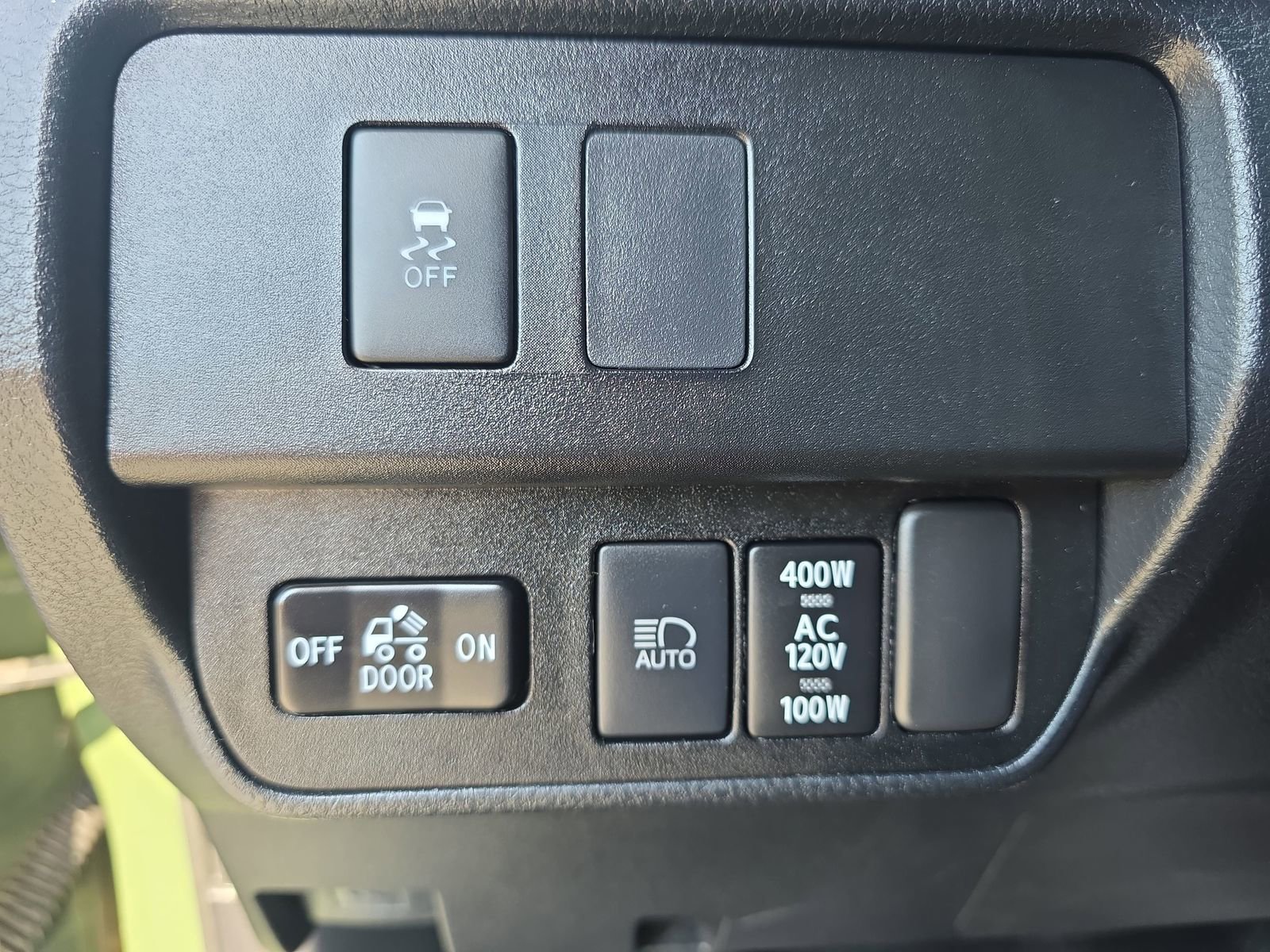 Used 2021 Toyota Tacoma TRD Off-Road image 26