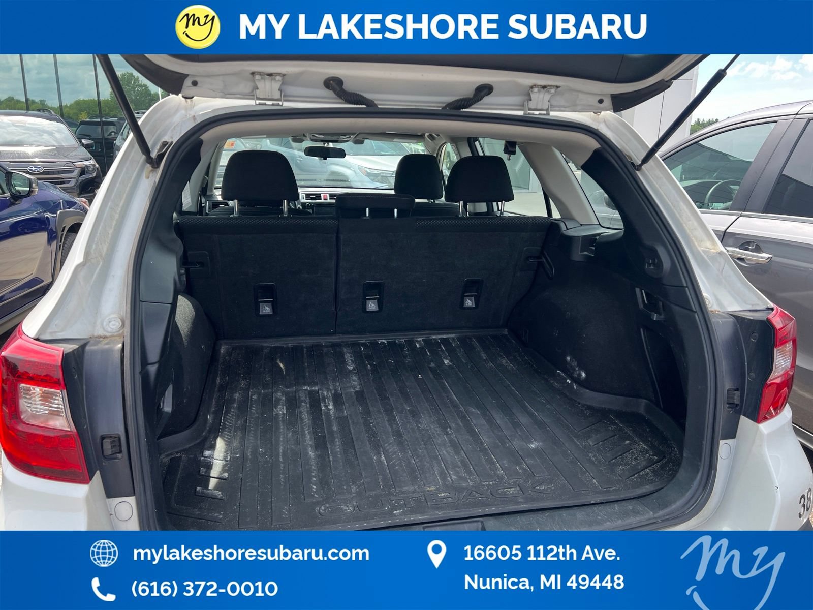 Used 2019 Subaru Outback 2.5i AWD/4WD image 7