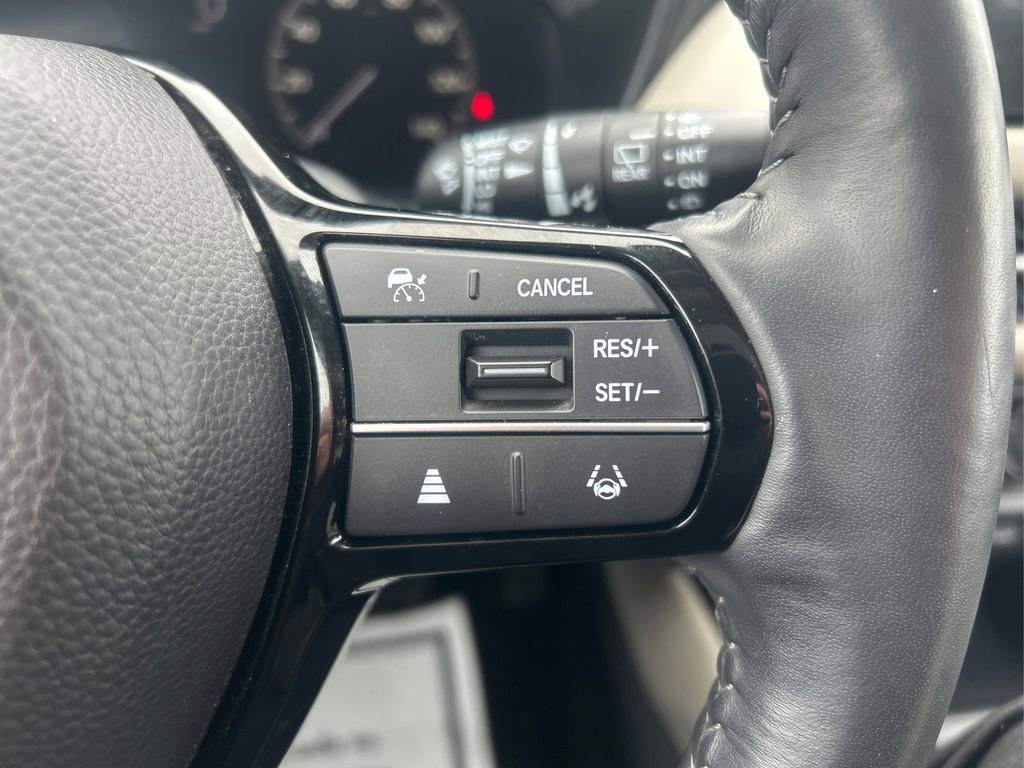 Used 2024 Honda HR-V EX-L image 31