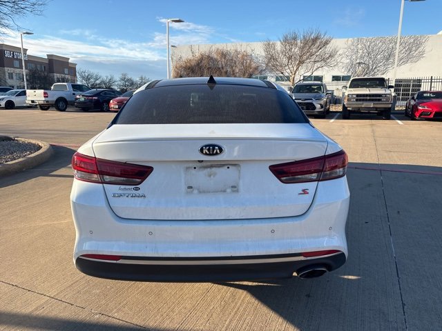 Used 2018 Kia Optima S w/ Panoramic Sunroof Package image 6
