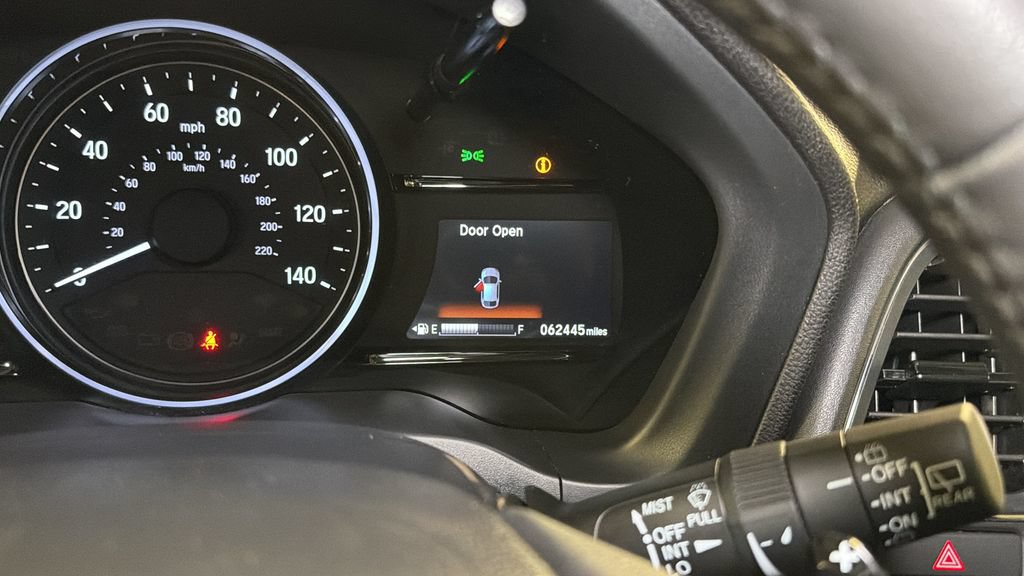 Used 2021 Honda HR-V EX-L image 32