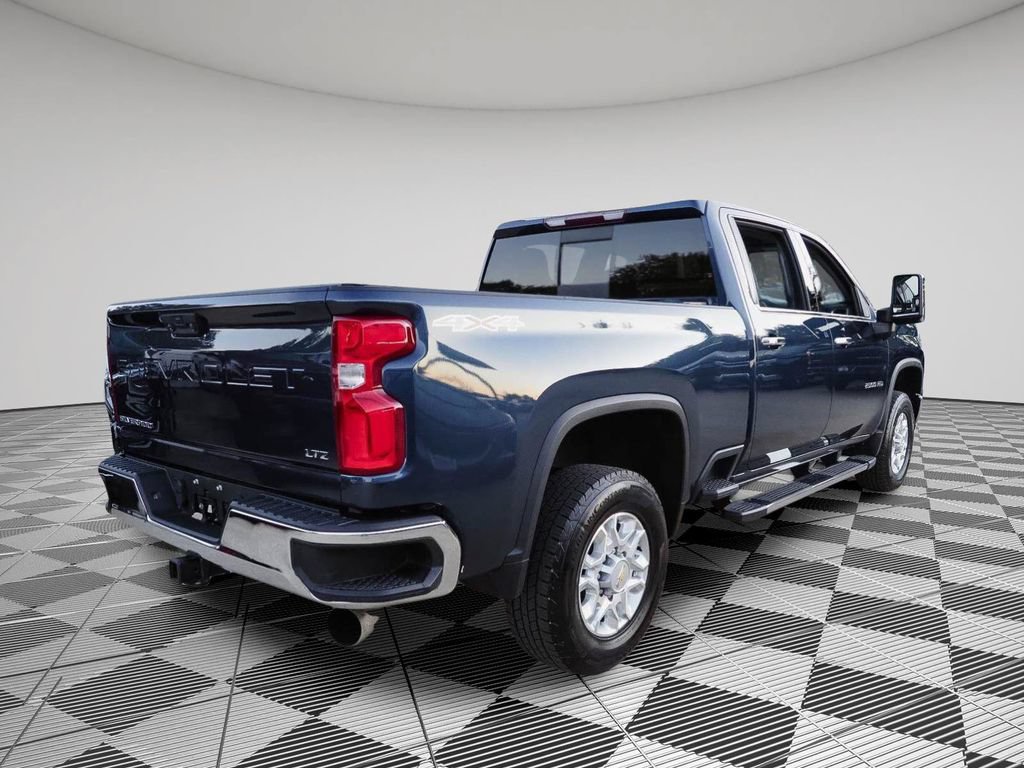 Certified 2022 Chevrolet Silverado 2500 LTZ w/ LTZ Convenience Package AWD/4WD image 7