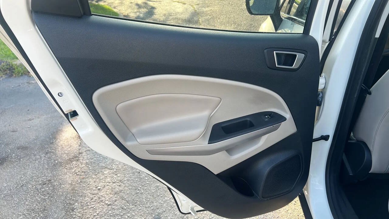 Used 2020 Ford EcoSport Titanium AWD/4WD image 22