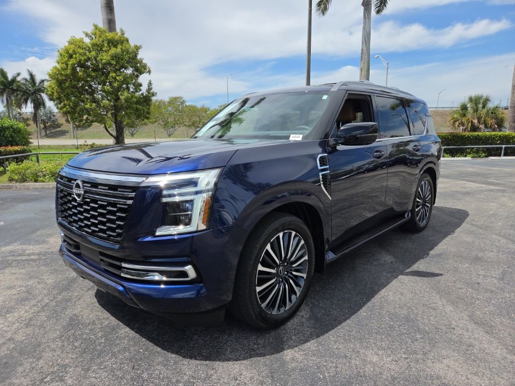 Used 2025 Nissan Armada Platinum Reserve image 17