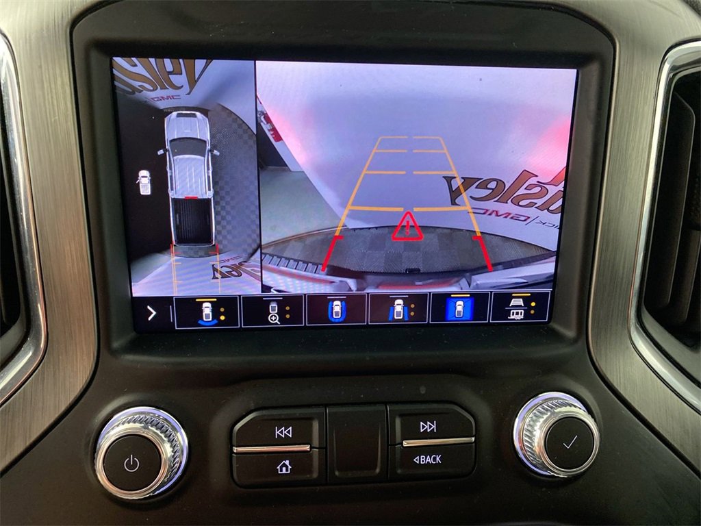 Used 2023 GMC Sierra 2500 Denali w/ Denali Ultimate Package image 17