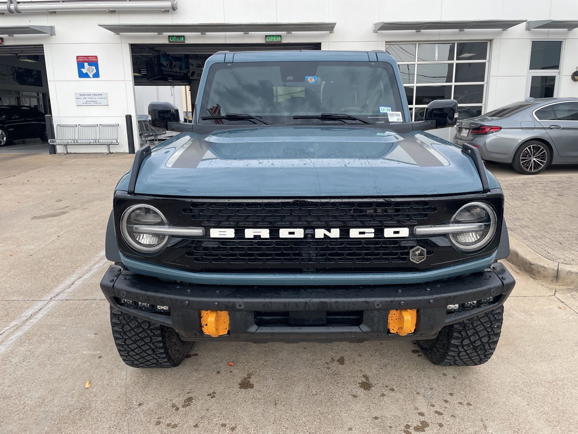 Used 2021 Ford Bronco First Edition image 2