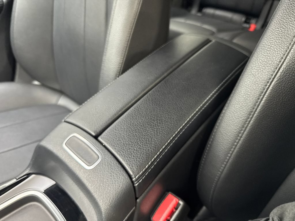 Used 2025 Mercedes-Benz GLB 250 4MATIC image 67