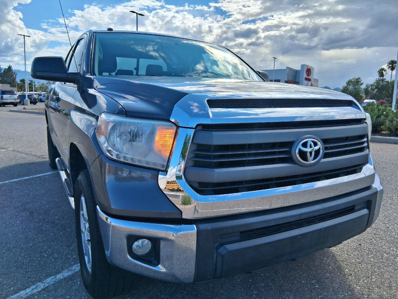Used 2014 Toyota Tundra SR AWD/4WD image 13